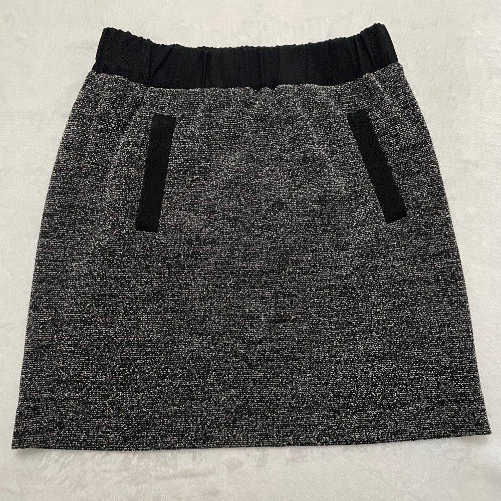Loft Gray and Black Skirt